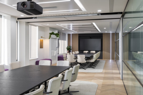 DMG - Sumitomo 4 - Office Curator - SMALL-4